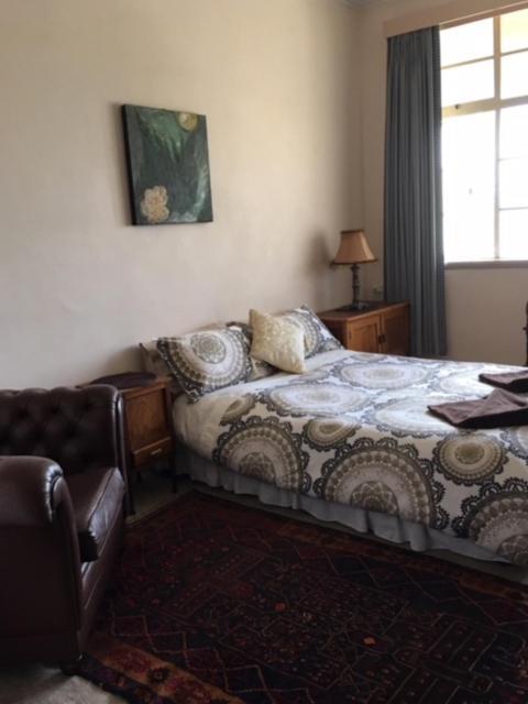 Holmhurst Bed & Breakfast Bathurst